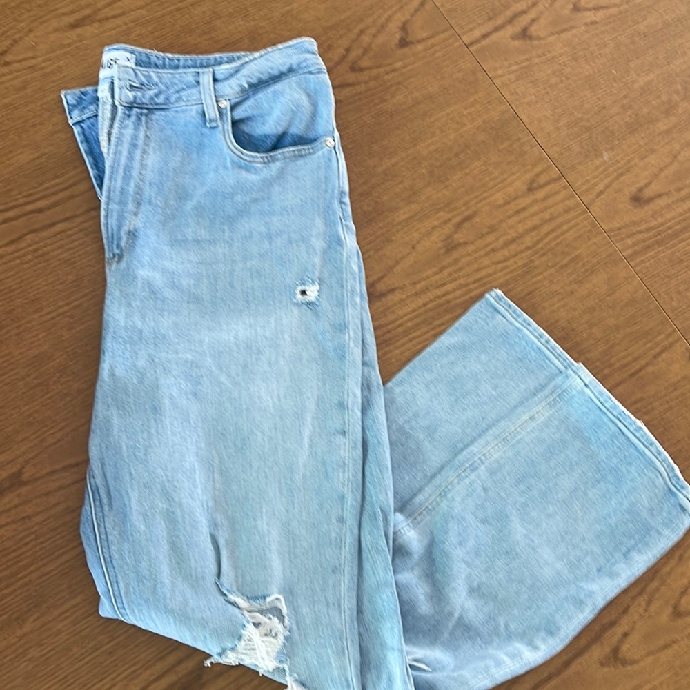 EUC Paige Denim (Sarah Slim)